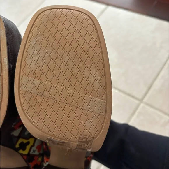 Colorful Geometric Patterned Loafers - Picture 4 of 5